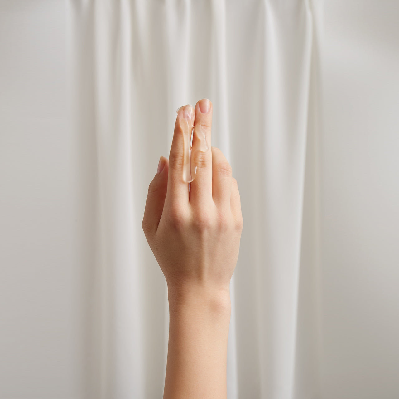 Mixgliss Kiss - Water-based Lube - Wild Strawberry 70ml