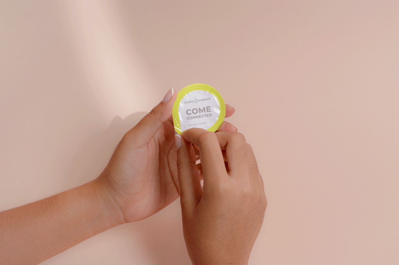 Come Connected Condoms by Smile Makers - Pack of 10
